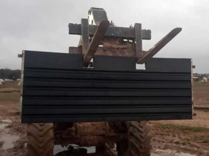 Hurdle being moved by tractor pallet forks